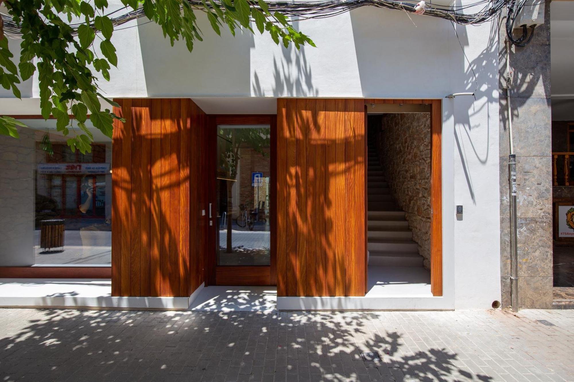 Colon 29 Apartments Дения Экстерьер фото