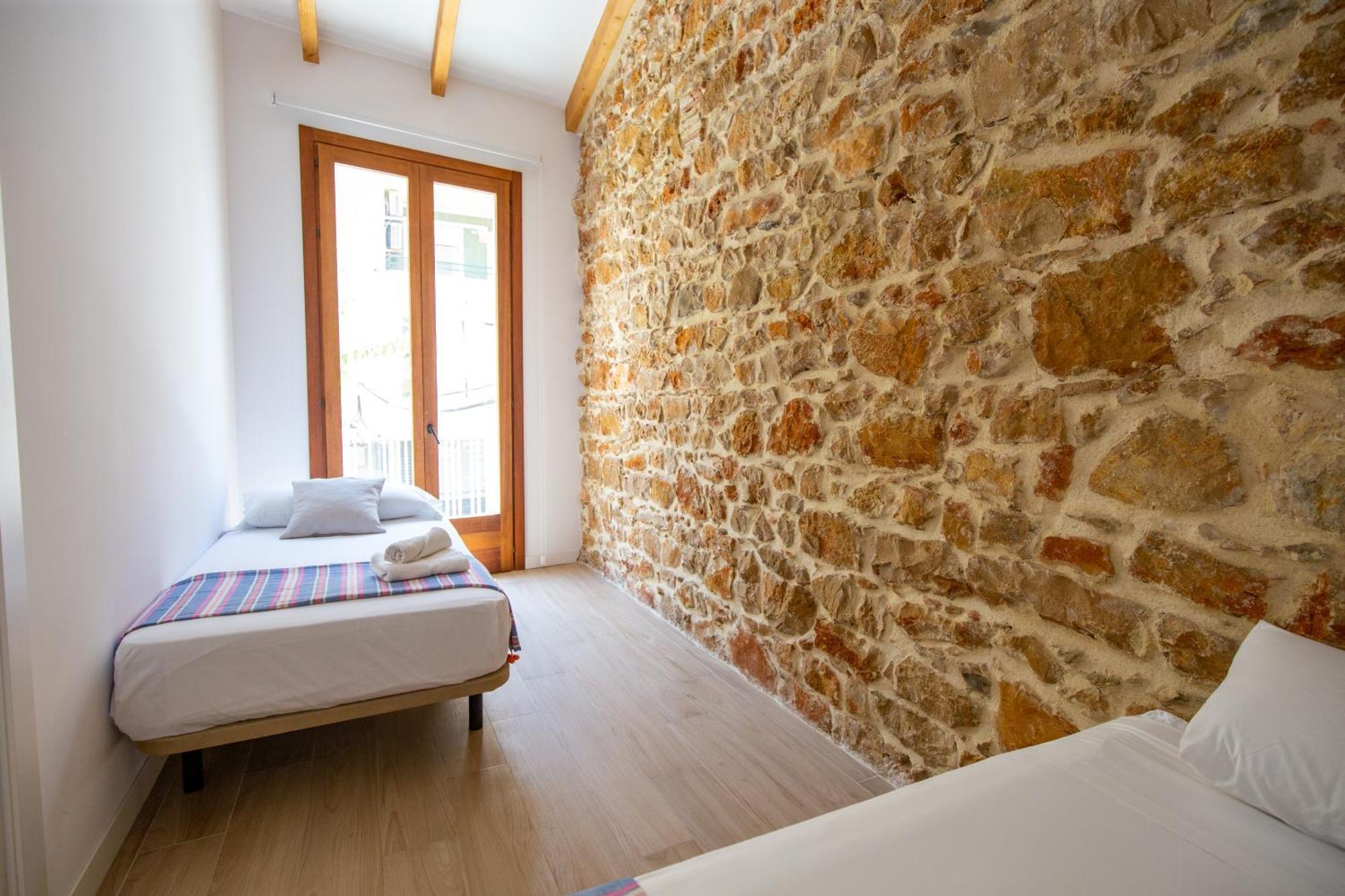 Colon 29 Apartments Дения Экстерьер фото