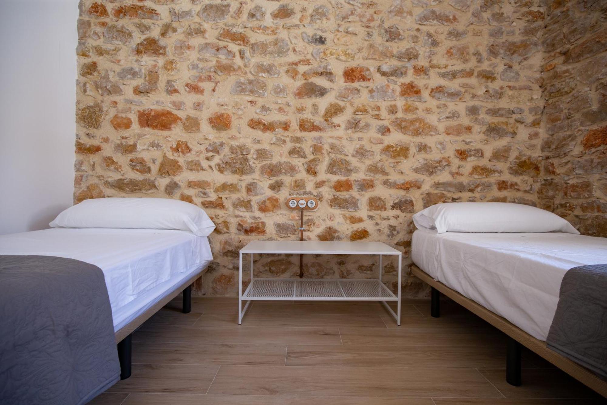 Colon 29 Apartments Дения Экстерьер фото